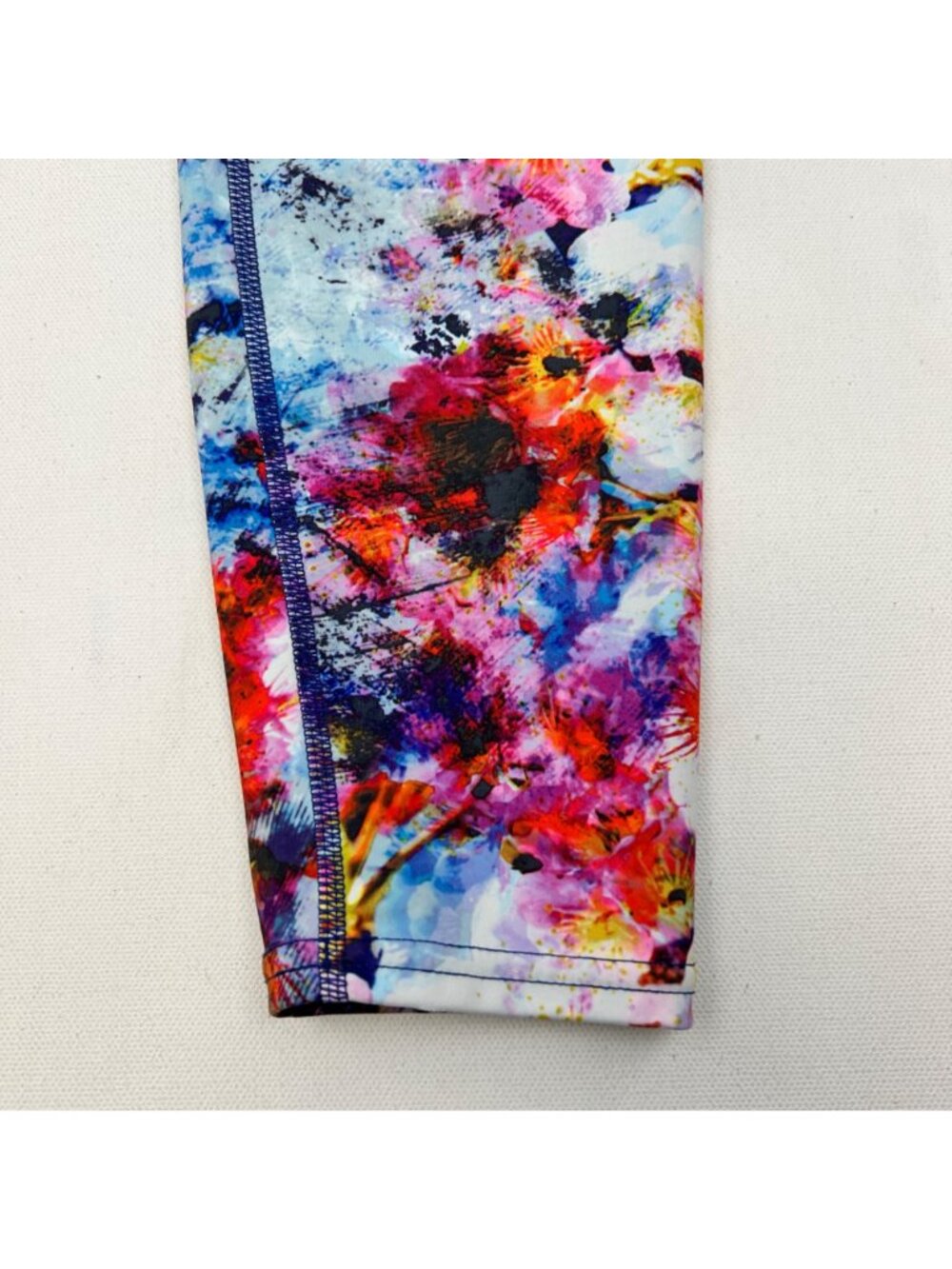 Athleta Women’s Ankle Leggings Low Rise Colorful Print Size Small - Picture 4 of 8